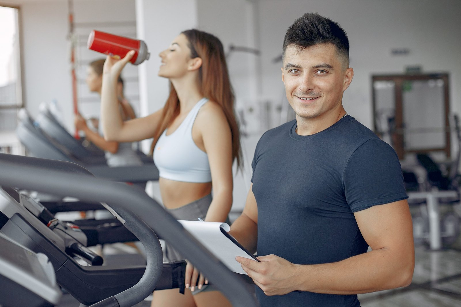 Become a personal trainer in UAE