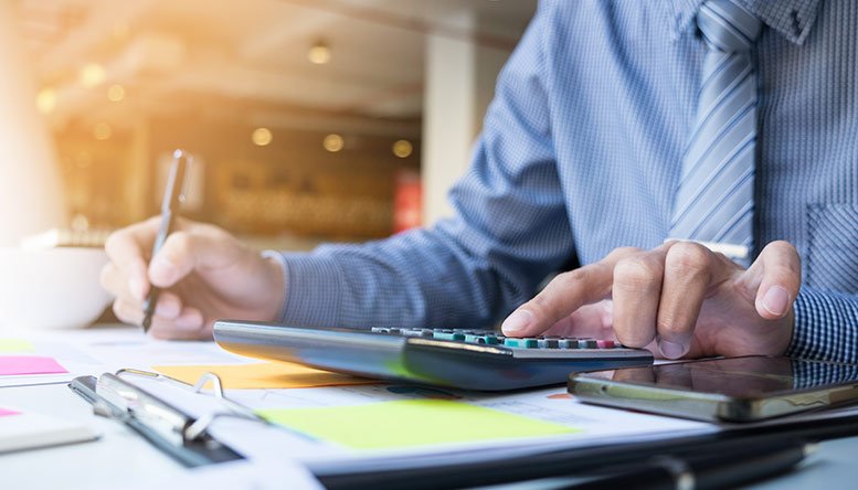 6 Reasons How Outsourcing Accounting Services Can Optimize Your Operations